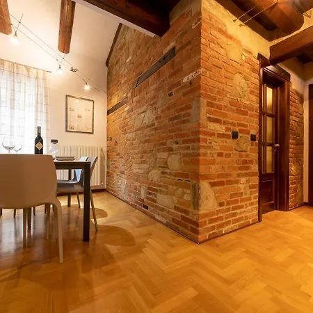 Apartman Flats La Morra