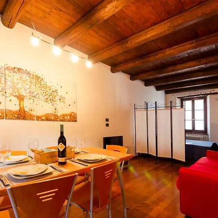 Flats Apartment *