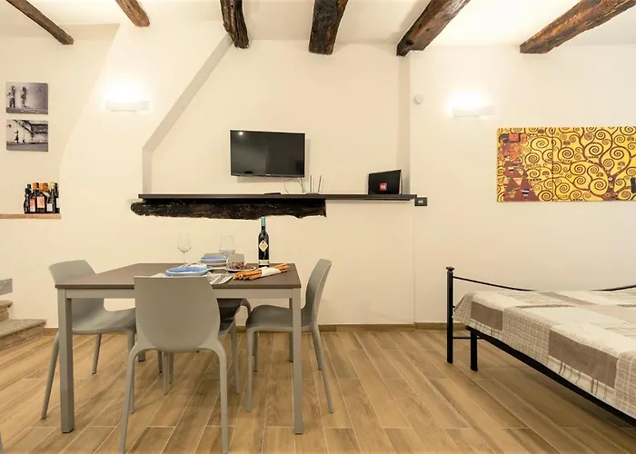 Flats Lägenhet La Morra